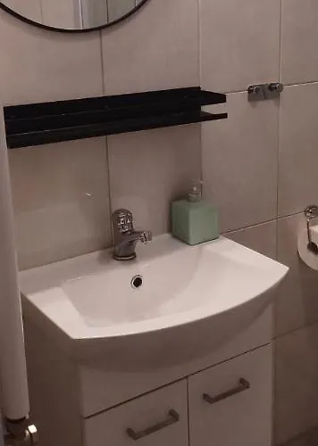 아파트 W Starym Kinie